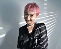 -AYO SALON