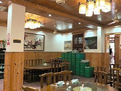 -芦茨金富饭庄·25年老字号·专做稻草鸡