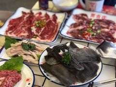 -贤合庄卤味火锅(济南泉城路店)