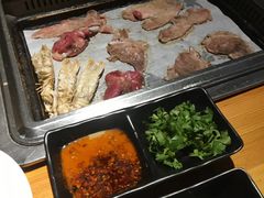 -钦瓦台时尚自助餐厅(银泰城店)