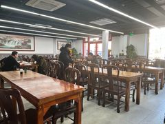 大堂-京东一绝西海子西园烧饼夹肉
