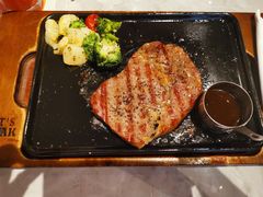 -必胜客(东大桥店)