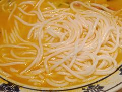 -刀小蛮半只鸡过桥米线(家乐福四元桥店)