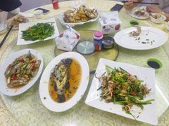 -滑记海鲜饭店·老字号(海鲜街店)