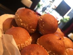 -Salon de The de Joel Robuchon(外滩18号店)