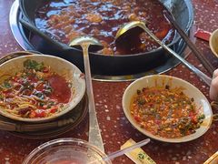 -赵美丽·重庆社区火锅·直营店(火车东站·中豪国际店)