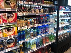 -中百仓储超市有限公司(越秀星汇维港店)