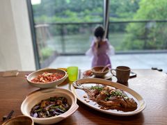 -芳草地度假酒店·野炉中餐厅