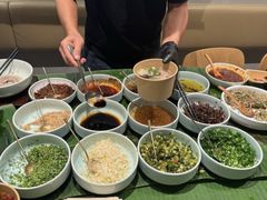 -一坐一忘云南菜(嘉里中心店)
