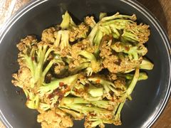 -蜜桃餐厅·伴山(湖滨商业街店)