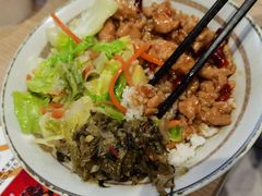 宫保鸡丁盖饭-永和大王(广渠店)