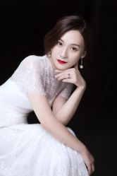点击看大图 -onlygirl摄影美学馆高端定制(江滩店)