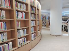 -广州市白云区图书馆