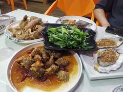 -老东镇啤酒屋海鲜加工·蒸汽海鲜·海鲜烧烤(台东店)