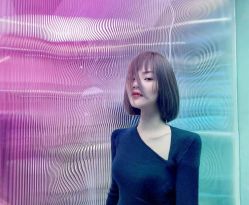 -变画·发型STUDIO