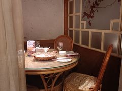 包厢-渝信川菜 · 川味家常菜(长安店)