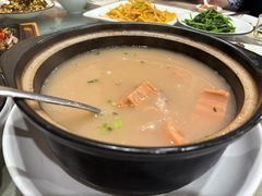-莲餐厅·湖北菜·潜江小龙虾店(愚园路店)