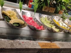 -金滏山烤肉·海鲜·火锅自助餐厅(襄阳万达店)
