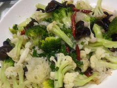 -品味居·首店·大连鲜活海鲜大连菜(东港店)