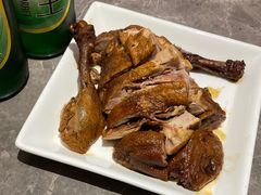 秘制酱鸭-闫府私房菜·老字号(恒隆店)