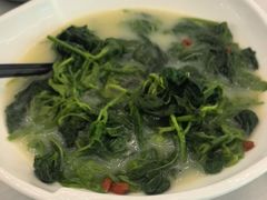 -五谷芳乳鸽王(海景店)