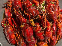 -巴厘龙虾·榜首油焖大虾(音乐学院·沿江酒馆店)