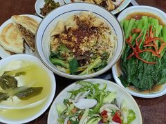 油泼扯面-汉思肴 热面皮(虬江路店)