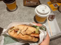 -麦当劳(民盈·国贸城店)