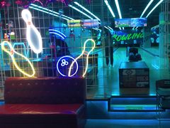 -世代星球·保龄球·镭战真人CS·团建(杨浦店)