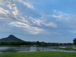 -乐茵敔山湾月子中心(独栋湖景店)