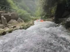 -重庆神龙峡漂流