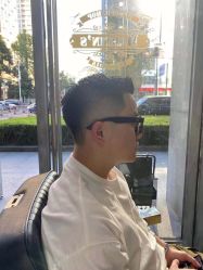 -MARTIN'S BARBER SHOP男士理发馆