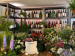 -Blue Concept Cafe&Farm·關於藍