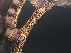-影汇之星8字形摩天轮