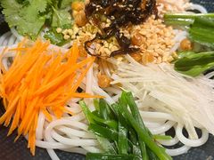 -芸山季·云南野生菌火锅(人民广场来福士店)