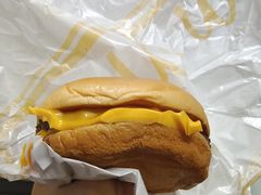 双层吉士汉堡-麦当劳(永泰得来速店)