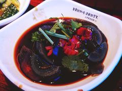 剁椒皮蛋-三个蒙古大叔羊肉串(大宁店)