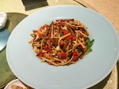 -铜锣湾·有麝自然香(重庆新天地店)