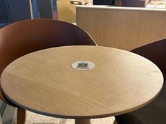 -奈雪的茶(滨江宝龙店)