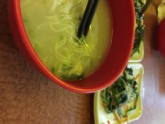 亮亮面馆(经六路店)-亮亮面馆(经六路店)