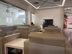 -畅通航行汽车钣金喷漆 无痕修复·局部喷漆