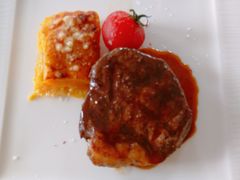 莎拉贝纳尔牛排配胡椒酱-上海和平饭店华懋阁 Cathay Room