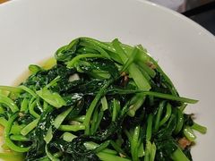 -黄泥岗·地道湖北菜(奥特莱斯店)