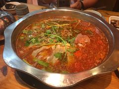 酸汤鱼-老凯俚酸汤鱼(鸿通城店)