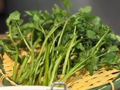 -尚尚仙·酸汤猪手·猪肚鸡火锅(华联万柳购物中心店)