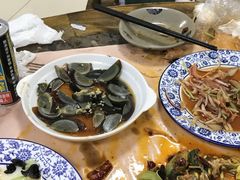 -张记老街里海鲜美食城(劈柴院店)