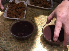 -爆炸头阿姨小四川正宗川味小吃(无任何分店)