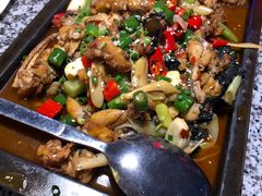 -蛙舍·炭烧牛蛙(东百中心店)