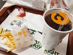 -华莱士·全鸡汉堡(财经学院店)