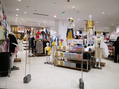 -优衣库(威海威高购物中心店)